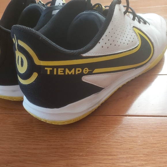 Men's Nike sneakers - Picture 5 of 8